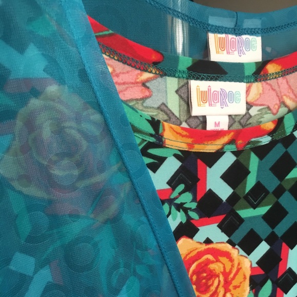 LuLaRoe M Carly/S Joy Vest! - Picture 2 of 4